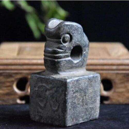 Hongshan culture archaize black iron meteorite sculpture seal statue