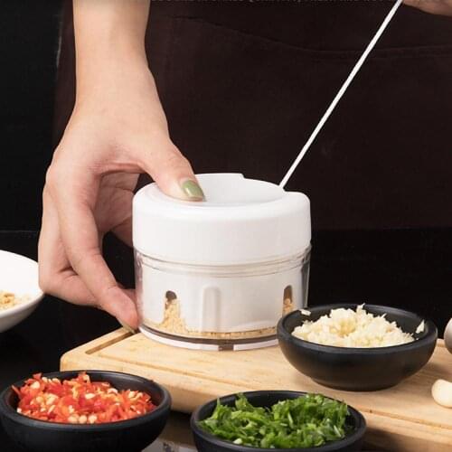 Mini Portable Garlic Press Grinder Crusher Hand Presser Slicer Kitchen Tool Sweer Crusher Press for Meat Nuts Pepper