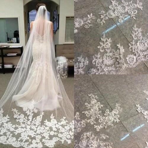 Stunning One Layer Lace Edge White Ivory Catherdal Wedding Veil Long Bridal Veil Cheap Wedding Accessories Veu De Noiva