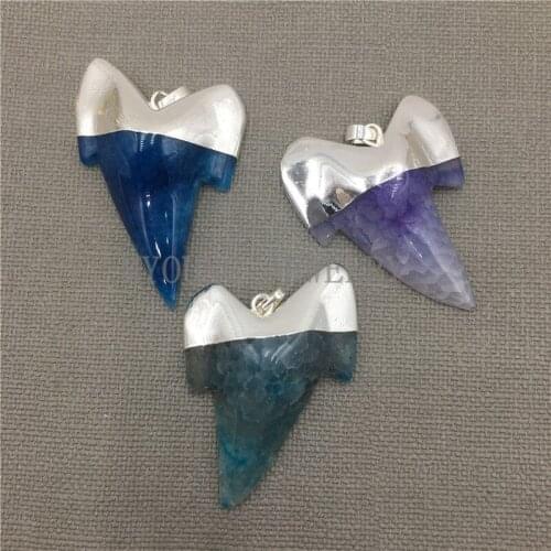 MY0305 Multicolor Dragon Onyx Shark Tooth Shape Pendant,Agates Pendant with Silver Color Cap and Bail