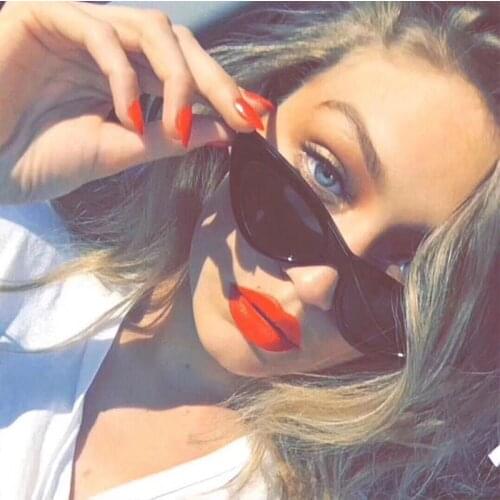 Q Fashion Cat Eye Brand Designer Retro Sun Glasses Women Vintage Ladies Sunglasses Triangle Classic Eyewear Oculos de sol