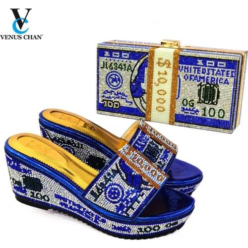 2021 Newest Rayal Biue Color Italian Design Nigerian Noble Ladies Shoes and Bag Set Decorated With Rhinestone for Party Slippers