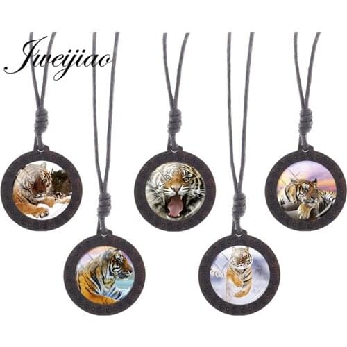 JWEIJIAO New Pattern Tiger Photo Glass Cabochon Dome Vintage Necklaces Wooden Pendant Animal Jewelry Handmade Necklace CN476