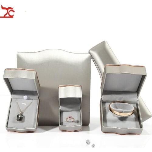 Ring Pendant Hand Jewelry Box Earring Chain Box Bracelet Set Packaging Box Copper Wire Surround Jewelry Box