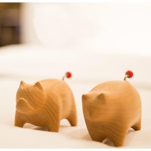 Handmade Hand-Operated Wooden Music Box Qianhe Chihiro Little Girl Girlfriends 2021 New Year Christmas Holiday Birthday Gift