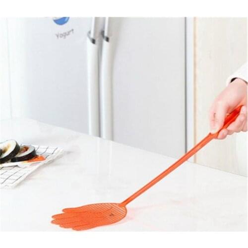 1Pcs Long Handle Flexible Plastic Fly Swatter Beat Insect Pests Pat Home Anti-mosquito Slap Fly Pest Control Fly Swatters Tool