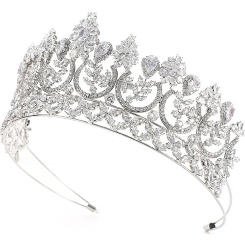 EYER Trendy Classic Zirconia Royal Replica Granny’s Tiara for Wedding,Crystal Princess Tiaras Crown for Bride Hair Jewelry