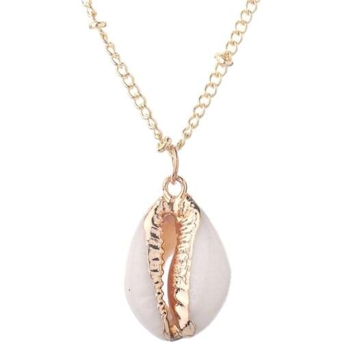 Fashion Natural Shell-Wrapped Gold Necklace for Women Natural Cowrie Shell Pendant With Double Bails Gold Trim Chain Necklace