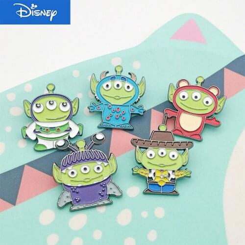 Disney Toy Story4 Brooch Alien Cos play Buzz Lightyear Cartoon Cute Metal Pin Badge Enamel Brooches for Boy Girl Book Bag Gife