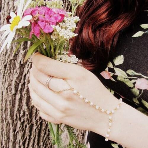 Charms Bracelets for Women Bohemia Pearl Tassel Bracelet Fashion Jewelry Accessories Wholesale Armband Pulseras 2021