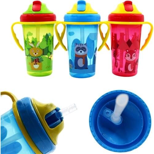 Cute Baby Feeding Cup with Straw BPA Free Portable Feeding Bottle Leak Proof with Handle Kids Training Baby Sippy Copos