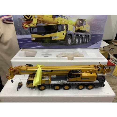 Rare! XCMG XCA230 All Terrain Crane 1/50 DieCast Metal Model New in Original Box