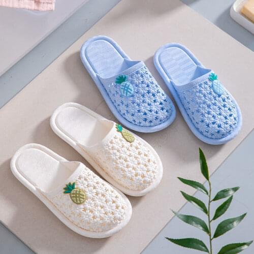2021 slippers women summer new fashion wear-resistant net red thick bottom non-slip home bathroom slippers women