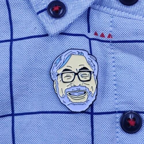 Hot Sale Enamel Famous Person Celebrity Miyazaki Hayao Lapel Pin Brooch Badge Backpacks Button Clothes Xmas Gift CE019