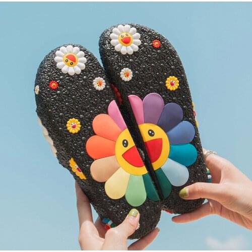 Summer Beach Slippers 3D Smiling Sunflower Platform Sandals Women Casual Flats Flip Flops Ladies Outside Home Bath Indoor Shoes