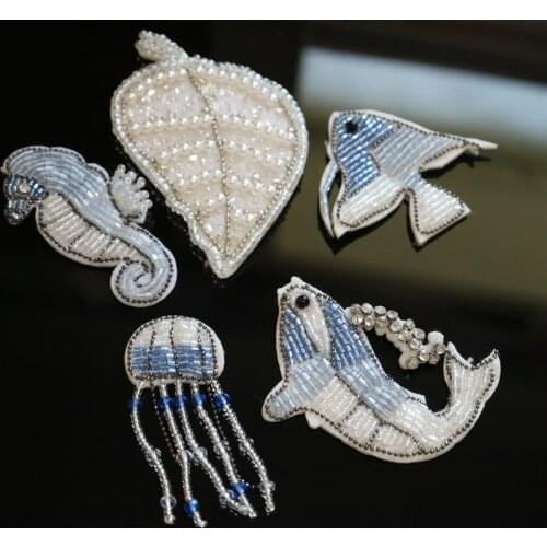 1pc handmade sea animals beaded patches for clothing DIY rhinestone sequins Sew on patch embroidery applique round parche ropa