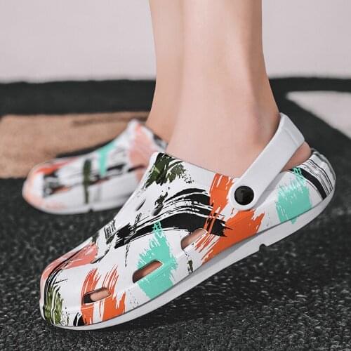 Casual Shoes Men Sandals Summer Breathable PVC Roman Wading Beach Slippers Foam Runners Water Men Swimming Sandals