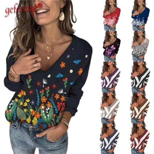 Winter Women Clothes Casual Butterfly Printing V Neck Long Sleeve Street Style Top Fashion Elegant Knitted Sweater Jumper Female