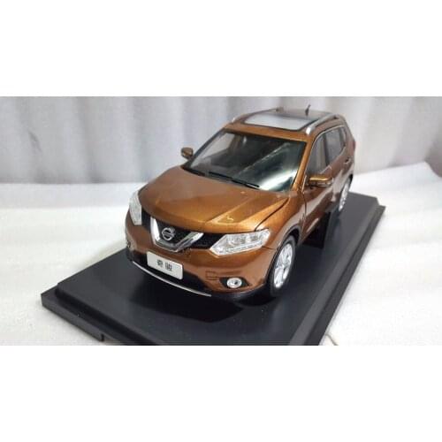 1:18 Diecast Model for Nissan X-trail Rogue 2014 Gold SUV Alloy Toy Car Miniature Collection Gifts X Trail Xtrail
