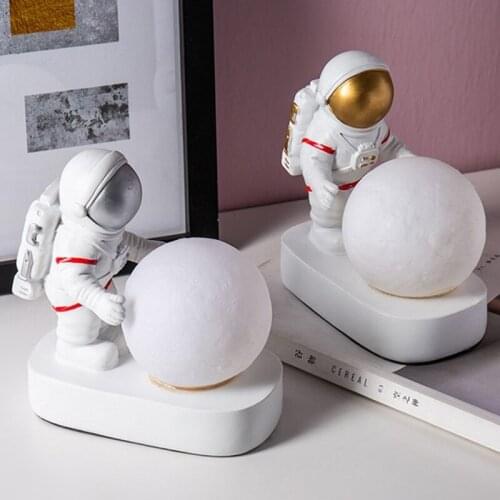 Astronaut Spaceman Moon LED Night Light Bedroom Bedside Desktop Creative Resin Lamp Ornament Home Decoration Gift