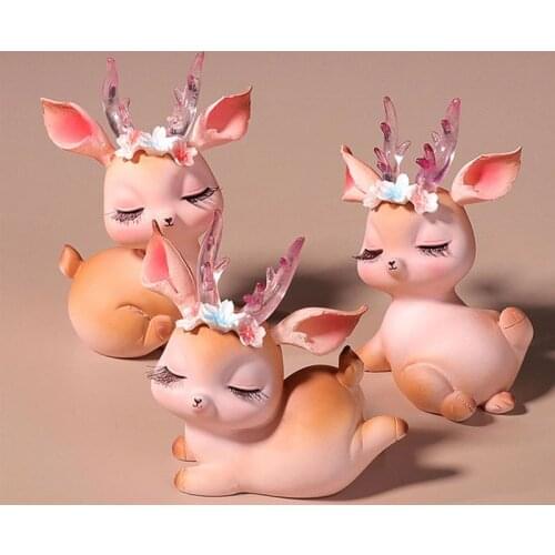 Mini Sika Deer Ornaments Innovative Cartoon Resin Cute Sleeping Deer Small Ornaments for Home Car Dashboard Decor B99