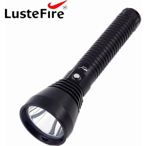 1xCREE XHP70.2 3500 Lumens Stepless Dimming LED Diving Flashlight(2x26650)