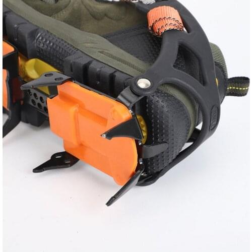 Stainless Steel 12-tooth Universal Anti-skid Ice Snow Shoes Skate Boots Clamp Traction Splint Mountain Climbing Traction Device