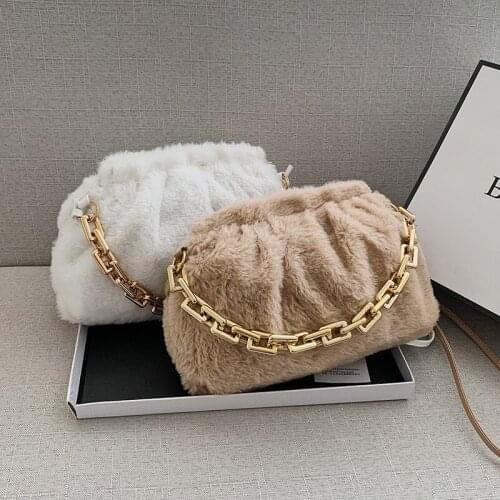 Hand-held Plush Bag New Trend Fashion Single Shoulder Slung Hair Small Square Bag 2020 Autumn and Winter for Women Flap PU Spot