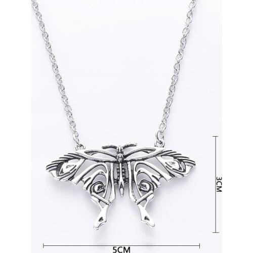 Harong Mamma Mia Necklace Chain Antique Butterfly Pendant Yong Donna Butterfly Name Necklace Punk Jewelry Women Gift Accessories