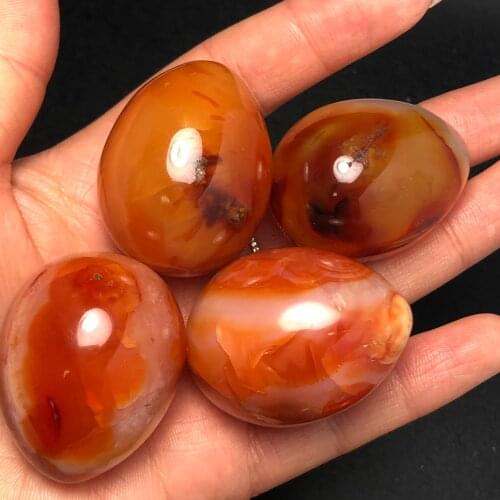 An egg!!!Natural agate crystal small massage egg, home furnishing a gift