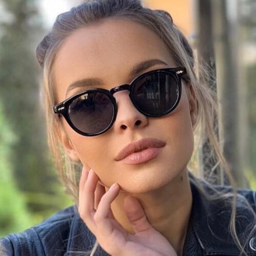Black Round Classic Sunglasses Women Men Vintage Rivet 2021 Small Shades Driving Sun Glasses Outdoor Traveling Eyewear UV400