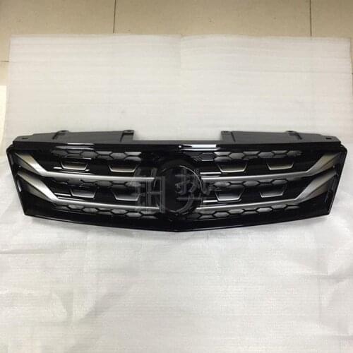 Car Air outlet assembly 2015-Nis sanV enu es T70 2.0L 1.6L radiator grille Front center grille Front bumper ventilation grille