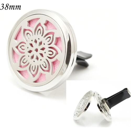 Kisseason Pendant Chains