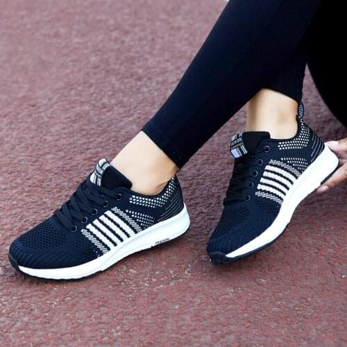 Running Shoes Women Breathable Mesh Casual Shoes Light Weight Sports Shoes Outdoor Walking Shoes Sneakers Woman Big Size 36-42