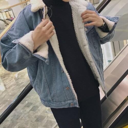 Men Plus Velvet Denim Jacket Winter New Trend Korean Loose Fashion Thick Warm lapel Casual cozy Coat Lamb hair Buttons pocket