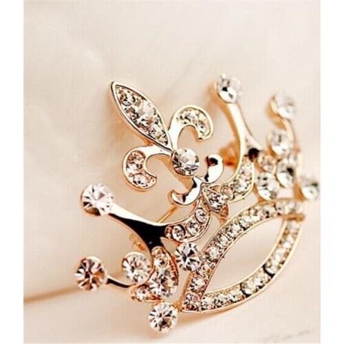 Angel Wing Rhinestone Pearl Long Needle Brooch Crown Pins Brooches for Women Shawl Buckle Cardigan Shirt Collar Accessories