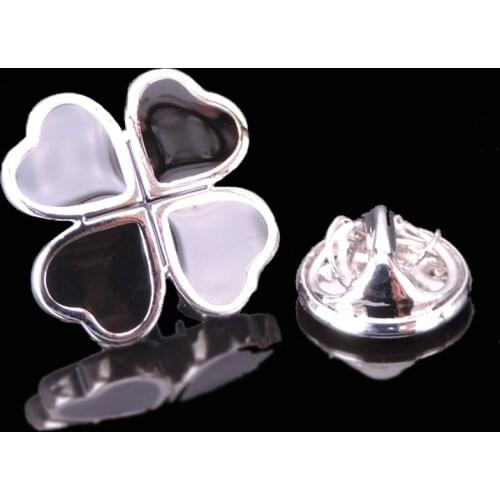 High-quality Brooch Lapel Pin For Successfu Men Pins Black clover Neckpin Collar Badge Jewelry Broche Clothing accessories