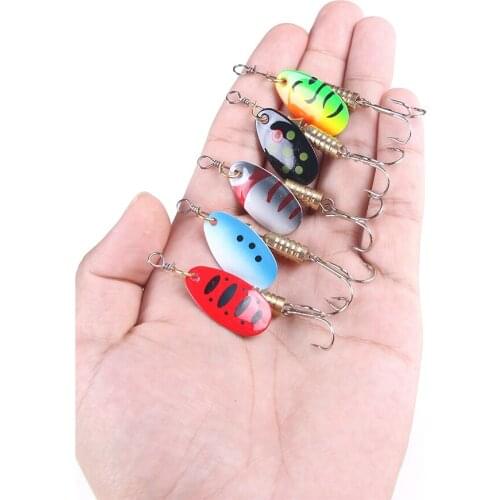 1pcs 4.5cm 5.2g Spinner Fishing Bait Spoon Lure Metal Baits Treble Hook Isca Artificial Fish Wobbler Pike Carp Spinnerbait