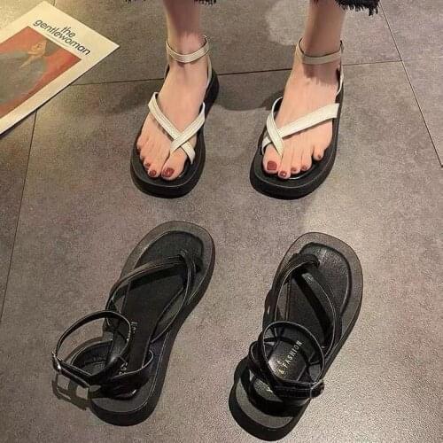 Ins Sandals Female 2021 New Summer Net Red Fashion Wild Flat Shoes Super Fire Rome Word Belt Womens Shoes Summer