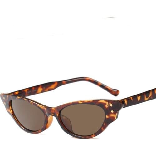 New 2018 Slim Fashion Cateye Sunglasses For Women Stylish Classy Cat Eye Female Glasses Oculos de Sol UV400