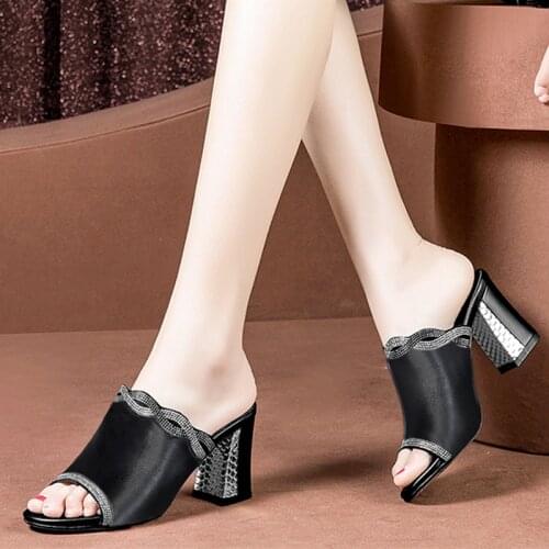 Fashion Ladies Summer Patent Leather Sandals Sexy Open Toe Fish Mouth High Heels Women Party Shoes Women Slippers