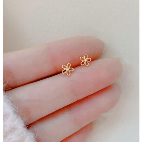 Dainty Small Flower Stud Earrings Round White Zircon Earrings For Women Minimalist Jewelry Vintage Gold Silver Color CZ Earrings