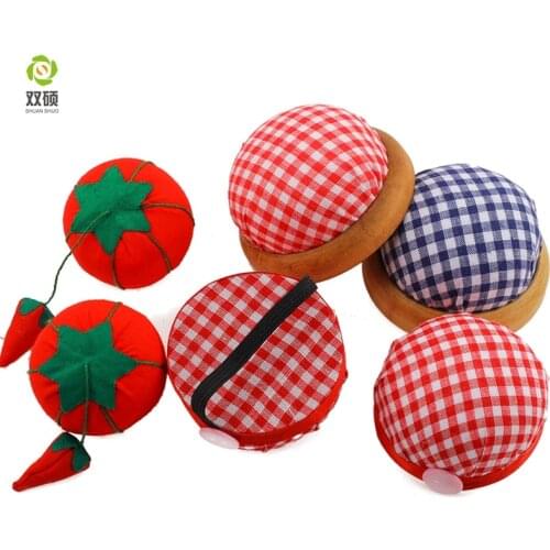 DIY hand wrist needle pad Cute Pincushions Cut clothing tool ,bead needle cushion
