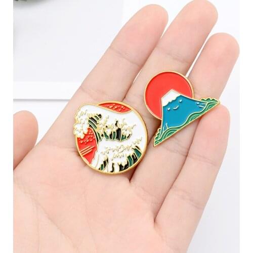 Popular Exquisite Seaside Spray wave Enamel Lapel Brooch Pin Sun Lake Alloy Badges Romantic Brooches Dress Wild Jewelry Pin