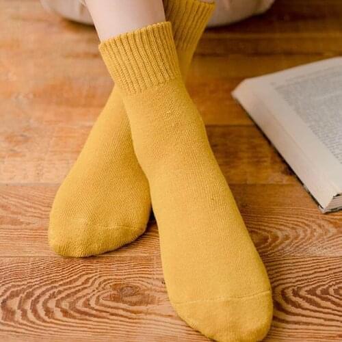 2021 Spring Solid Color Leisure Cotton Socks Female Winter Warm Socks For Women Striped Thickened Home Floor Socks Sleep Sox