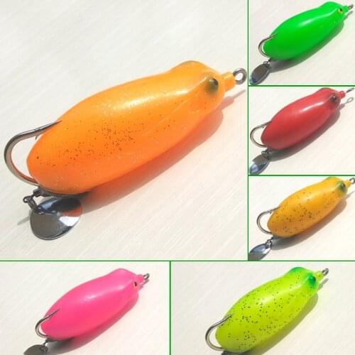 1pc 6cm/19g Jumping Frog Soft frog Soft fishing lure with strong fishing hook for black fish Free shipping