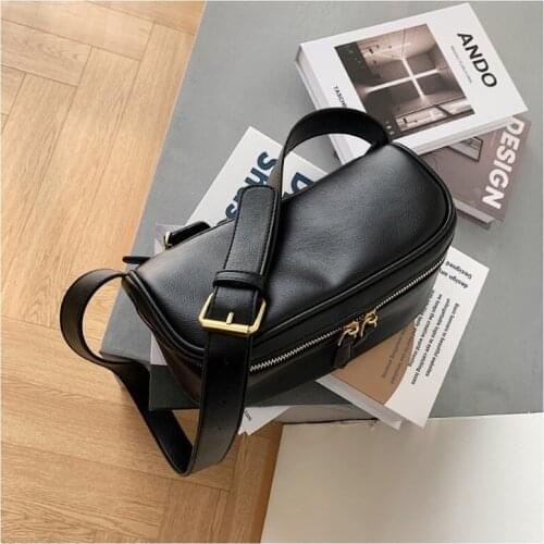 2021 New Casual Saddle Bag Fashion Shoulder Bag Texture PU Soft Leather Messenger Bag Wide Shoulder Strap Female Bag Bag Trend
