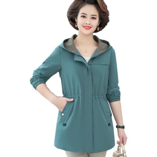 Middle aged Women Outerwear New Spring Autumn Hooded Coat Ladies Mother Windbreaker Tops Women Jacket Plus Size 5XL Overwear