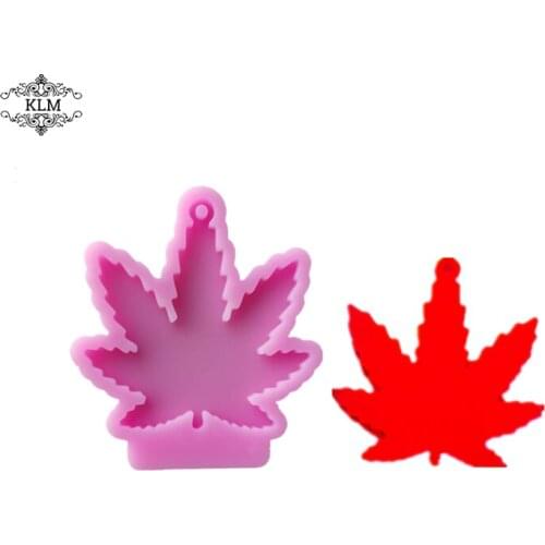 Maple Leaf Model Silicone Keychain Mold DIY Jewelry Pendant Tool Epoxy Resin Pouring Process KLM