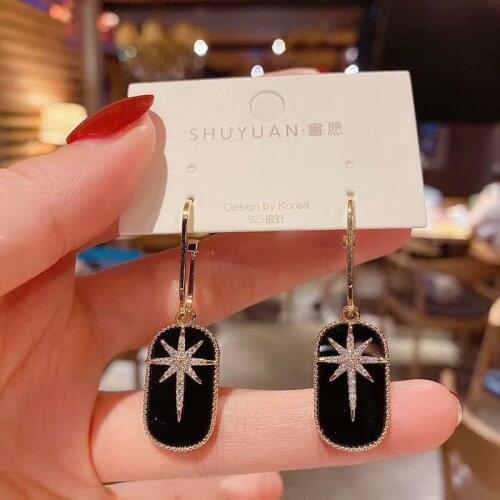 Retro Black Rhinestone Pendant Pendant Fashion Temperamental Eight-pointed Star Dangle Earrings For Women Party Jewelry Gift
